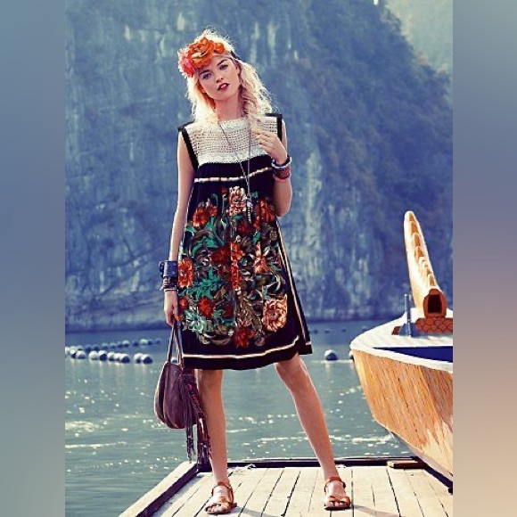 Free People Floral Trapeze Dress size small - Picture 2 of 6